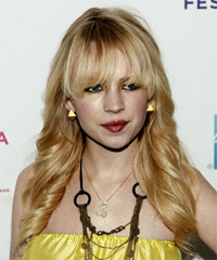 Brittany Robertson Hairstyle - click to view hairstyle information