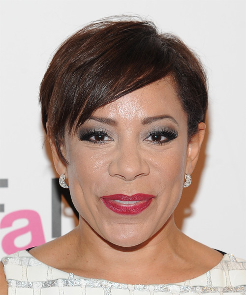 Selenis Leyva Short Straight    Chocolate Brunette   Hairstyle