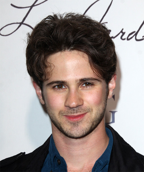 Connor Paolo Short Wavy   Dark Brunette   Hairstyle