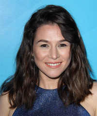 Yael Stone Hairstyles