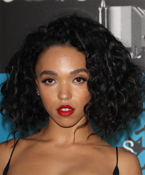 FKA Twigs Medium Curly Black Hairstyle