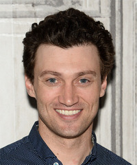 Bryce Pinkham Hairstyles