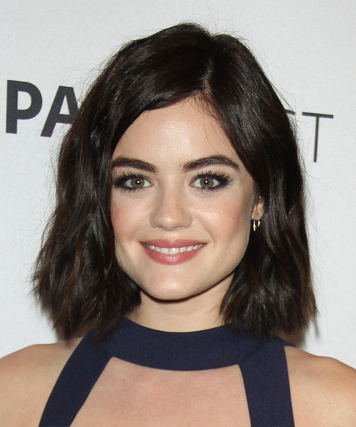 Lucy Hale Medium Wavy Hairstyle - TheHairStyler.com