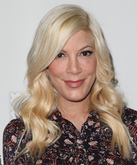 Tori Spelling Hairstyles