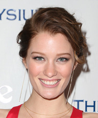 Ashley Hinshaw Hairstyles