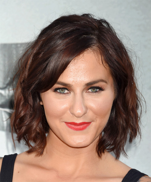 Scout Taylor-Compton Medium Wavy Layered  Dark Brunette Bob  Haircut with Side Swept Bangs