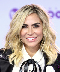 Aylin Mujica Hairstyles