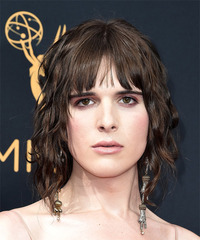 Hari Nef Hairstyles