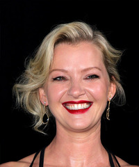 Gretchen Mol Hairstyles