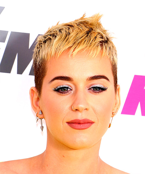 Katy Perry     Light Blonde Pixie  Haircut with Razor Cut Bangs