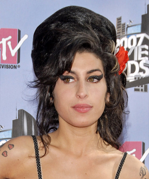 Amy Winehouse Long Wavy beehive Updo Hairstyle 