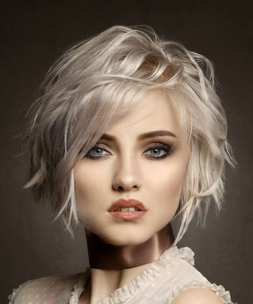 Short Messy Bob Haircut With Natural Waves