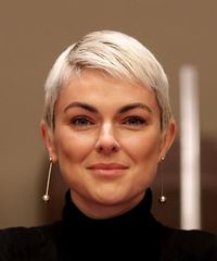 Serinda Swan Hairstyles