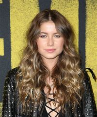Sofia Reyes  Hairstyles