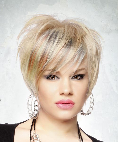 Straight Light Blonde Pixie Hairstyle with Side Swept Bangs