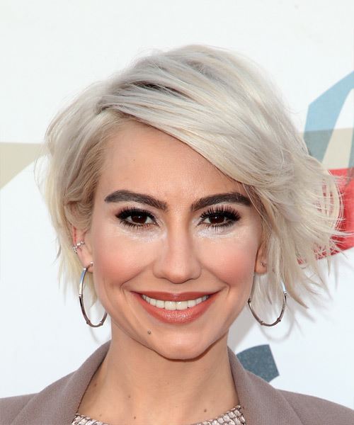 Chelsea Kane Short Wavy   Light Ash Blonde Bob  with Side Swept Bangs