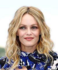 Vanessa Paradis Hairstyles