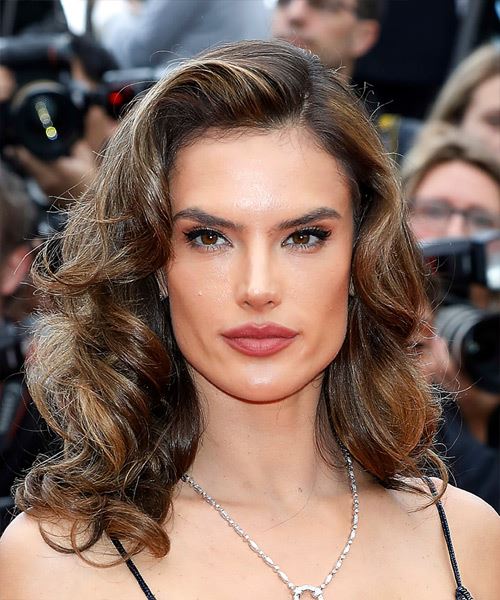 Alessandra Ambrosio Hairstyles in 2018