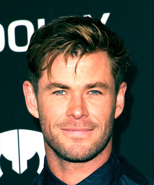 Chris Hemsworth Short Straight   Dark Brunette   Hairstyle with Side Swept Bangs  and  Blonde Highlights