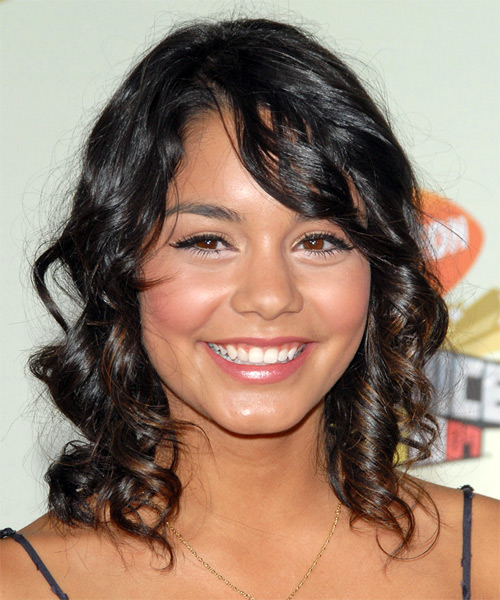Vanessa Hudgens Hairstyles, Hair Cuts and Colors