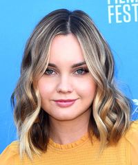 Liana Liberato Hairstyles