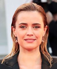 Nathalie Rapti Gomez Hairstyles