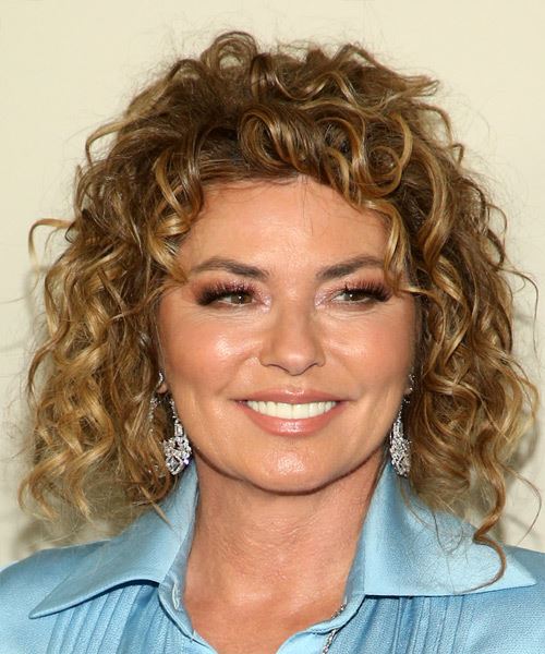 Shania Twain Long Curly    Blonde and Dark Blonde Two-Tone   Hairstyle
