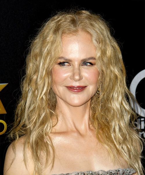 Nicole Kidman Long Wavy    Blonde   Hairstyle