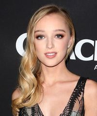 Phoebe Dynevor Hairstyles