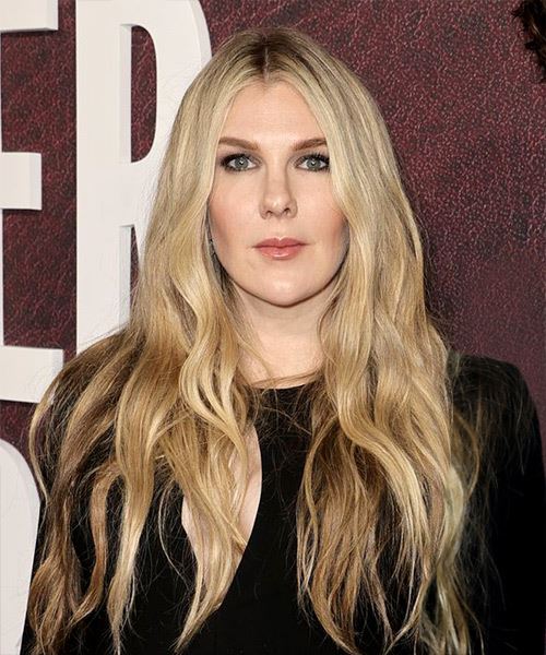 Lily Rabe Long Wavy    Blonde   Hairstyle with Layered Bangs  and Light Blonde Highlights