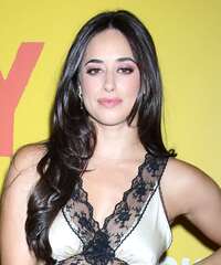 Jeanine Mason Hairstyles