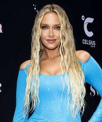 Camille Kostek Hairstyles