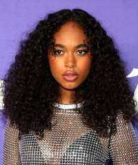 Chandler Kinney Hairstyles