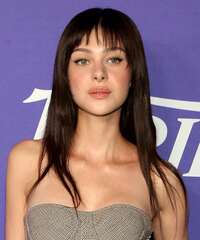 Nicola Peltz Hairstyles