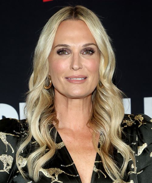 Molly Sims Long Blonde Hairstyle With Waves