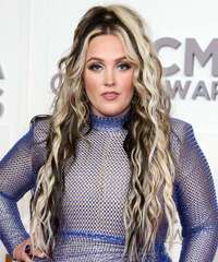 Priscilla Block Hairstyles