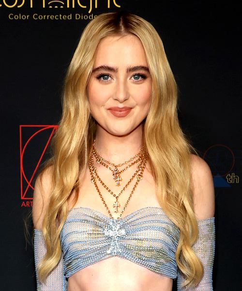 Kathryn Newton Long Blonde Hairstyle With Waves