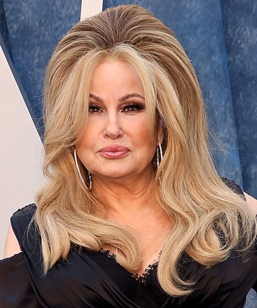 Jennifer Coolidge Undone Blowout With Curtain Bangs And Highlights