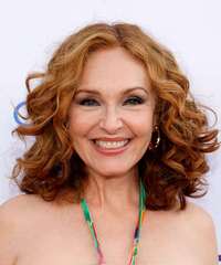 Amy Yasbeck Hairstyles