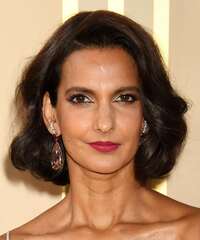 Poorna Jagannathan Hairstyles