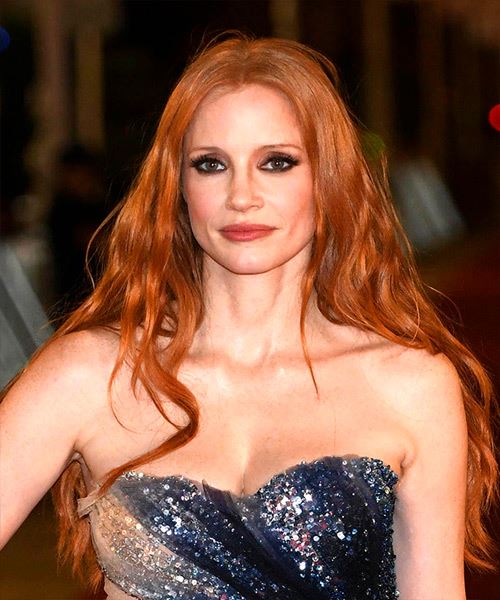 Jessica Chastain Long Firey Hairstyle With Loose Waves