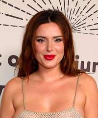 Bella Thorne Hairstyles