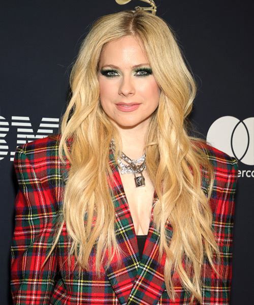 Avril Lavigne Very Long Blonde Hairstyle