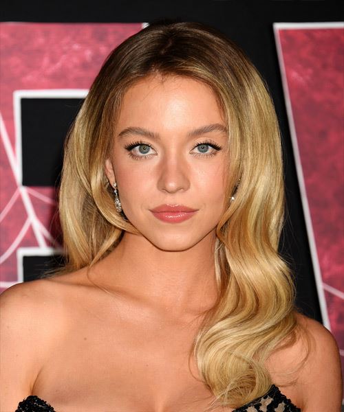 Sydney Sweeney Long Hairstyle With Bouncy Curls