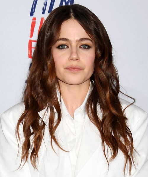 Molly Gordon Long Hairstyle With Curls