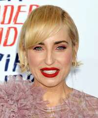 Zoe Lister-Jones Hairstyles