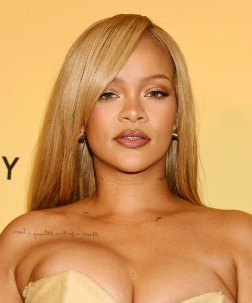 Rihanna Long Sleek Blonde Hairstyle