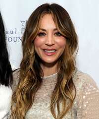 Kaley Cuoco Hairstyles