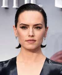 Daisy Ridley Hairstyles