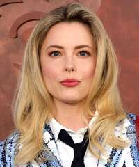 Gillian Jacobs  Hairstyles